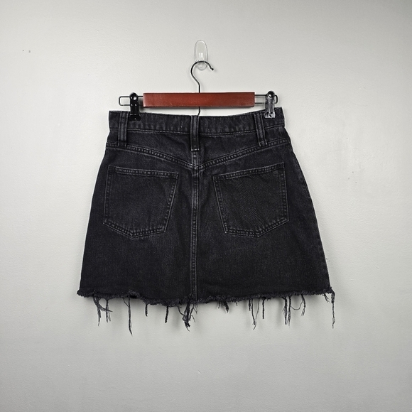 MADEWELL Denim Frisco Mini Skirt in Lunar Wash Black Womens size 26 - Picture 6 of 10
